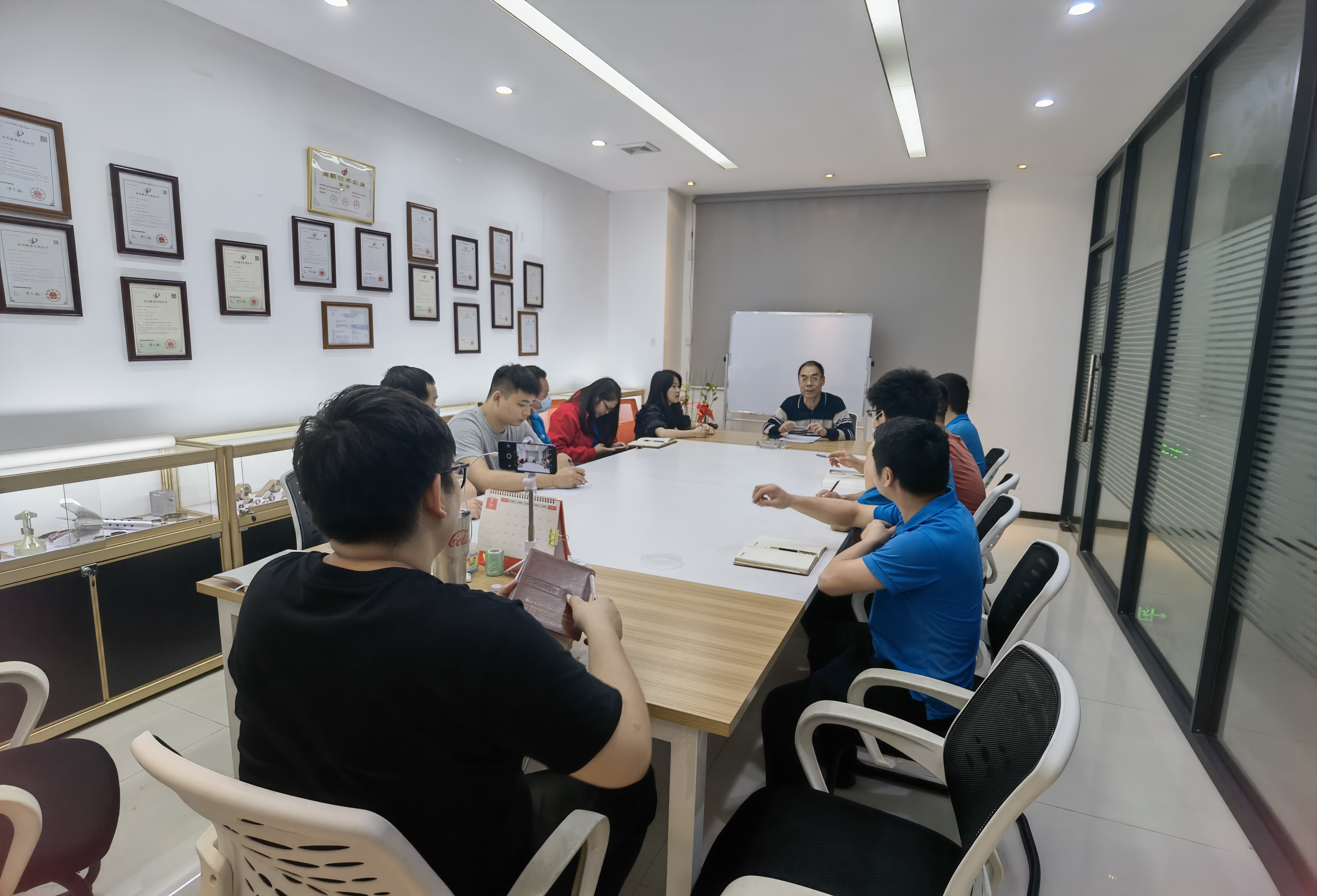 新闻资讯_涡卷升降发条弹簧-恒力清静门窗弹簧-碳刷变力窗帘弹簧-CC网投细密金属有限公司